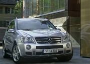 Mercedes-Benz ML 63 AMG Mercedes-Benz ML 63 AMG